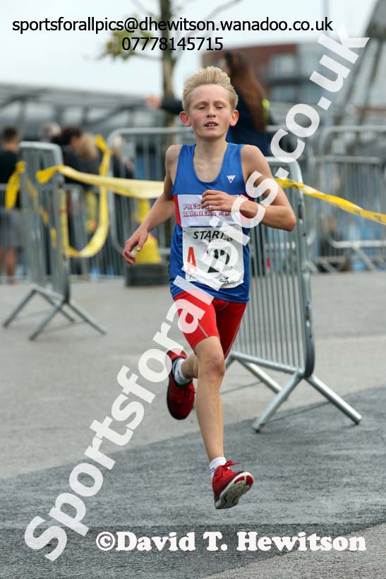 Boys under-13s Northern 6 and 4 Stage Road Relays. Photo: David T. Hewitson/Sports for All Pics